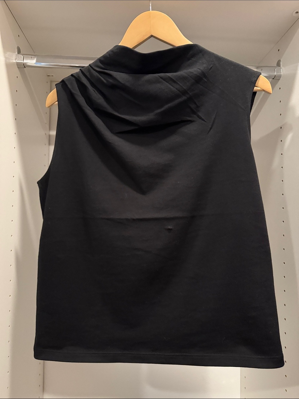 DECJUBA NWT Sleeveless Black Drape Neck Women's Tank Top